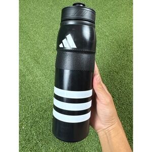 Adidas 26 oz Black Sport Water Bottle Squeeze Top BPA Free Gym "NEW NEVER USED"
